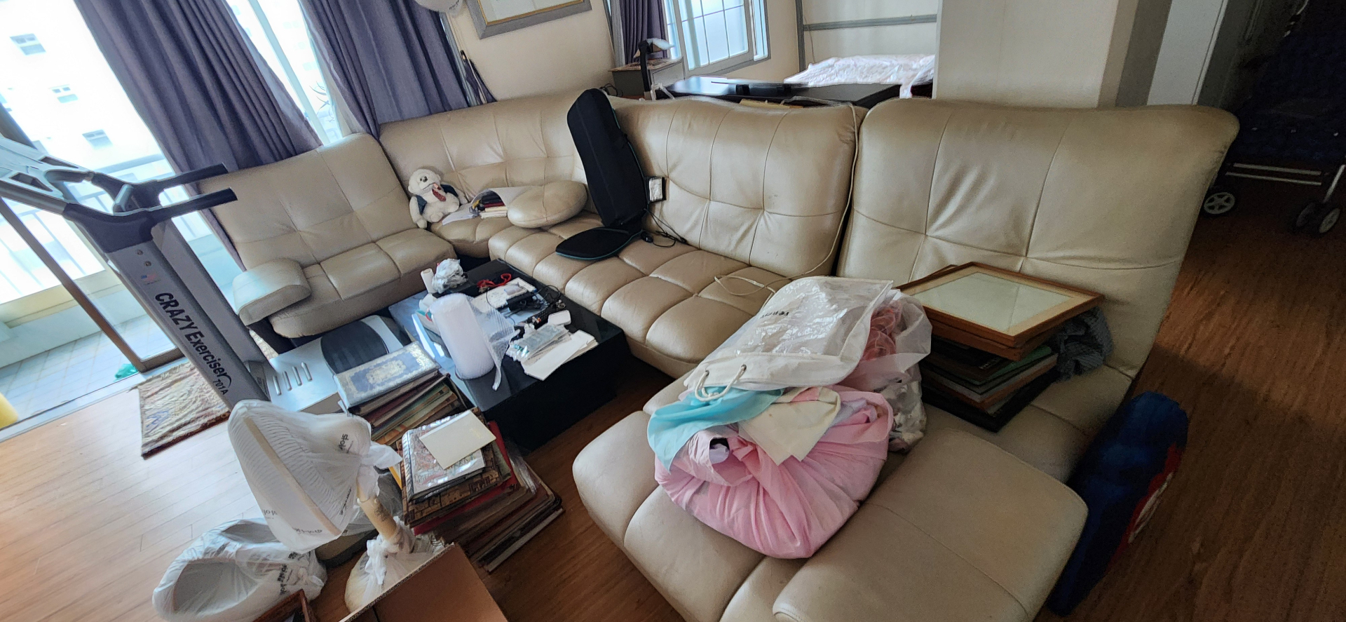 빈집 정리 작업 모습